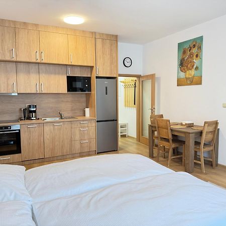 Riverside Apartment Praha エクステリア 写真